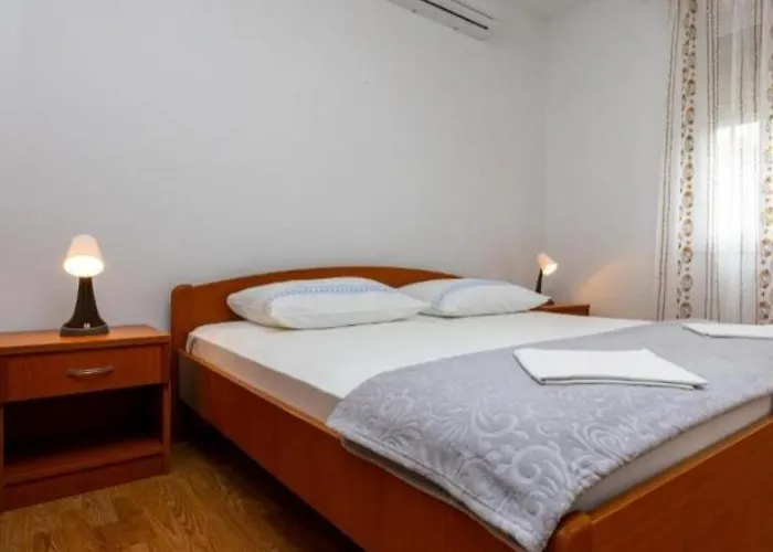 Paulo With Sea View Apartment Crikvenica